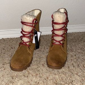Brand new sorel boots